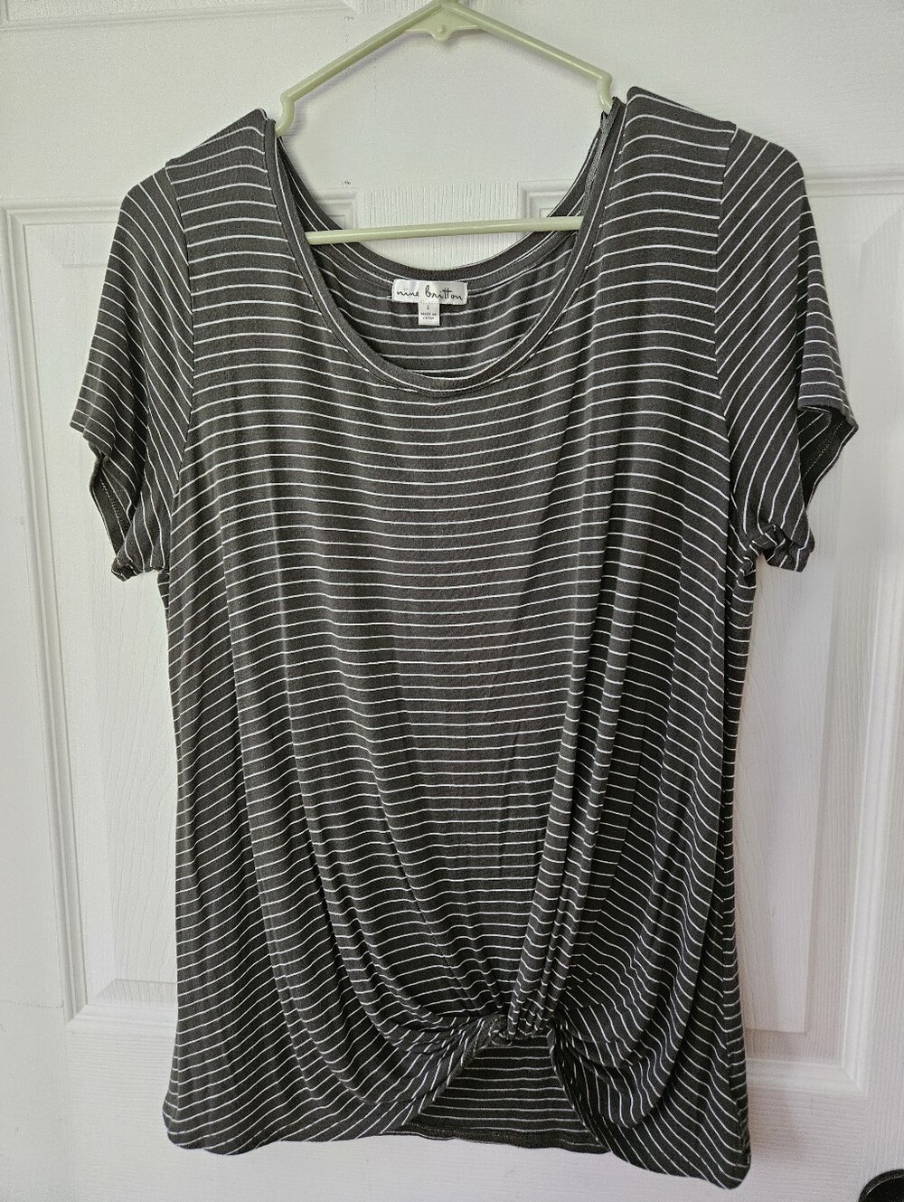 nine britton Gray and White Striped Twist Front Short Sleeve Top